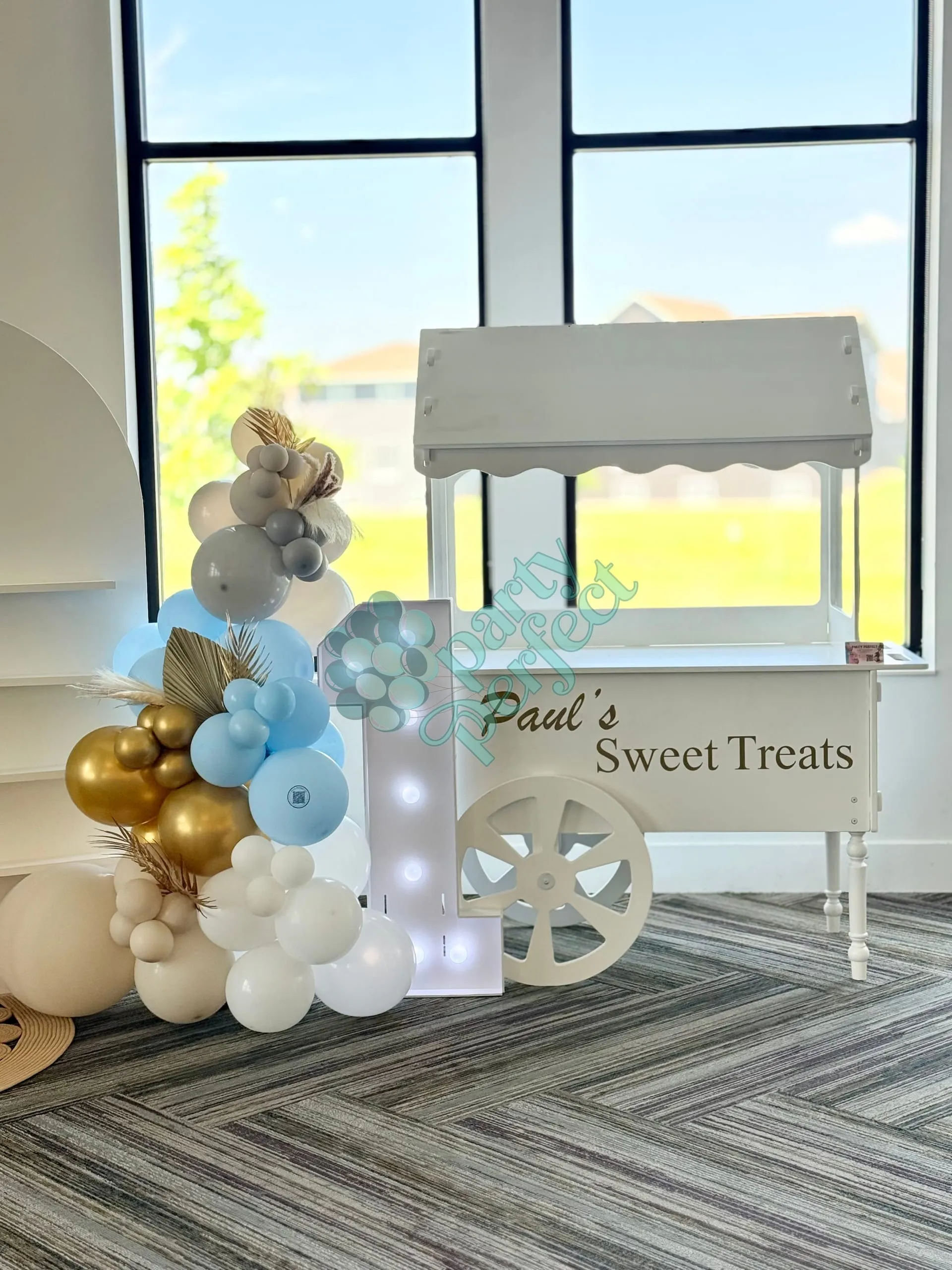 Fully Styled Candycart — photo 3