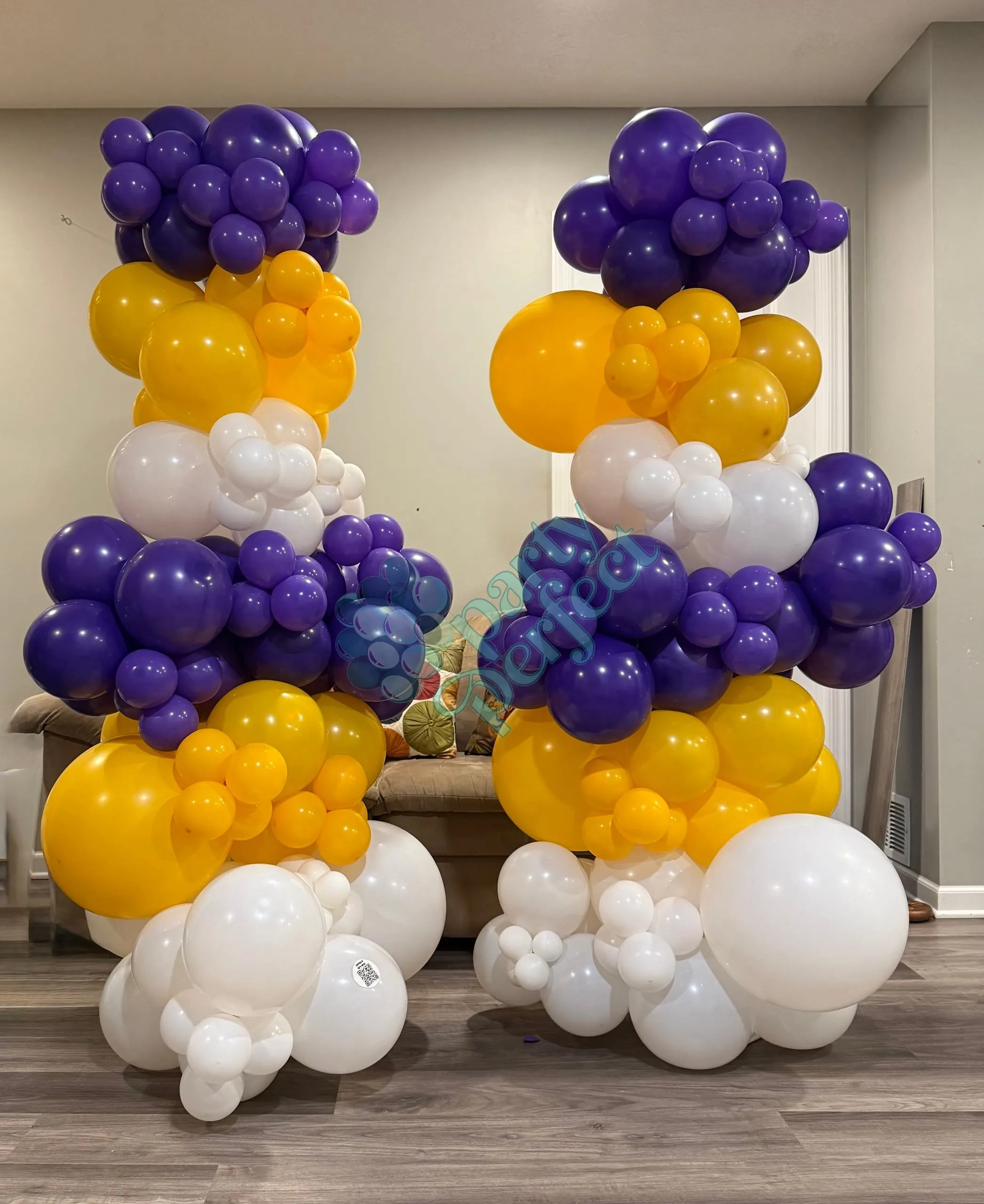 Balloon Columns — photo 1